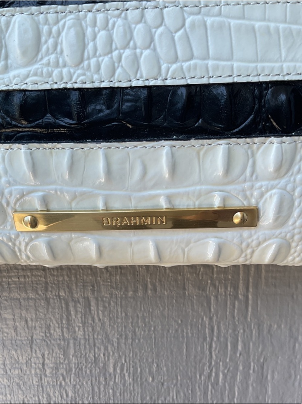 Brahmin Striped Black & White Croc-Embossed Shoulder / Crossbody Bag - Picture 2 of 8
